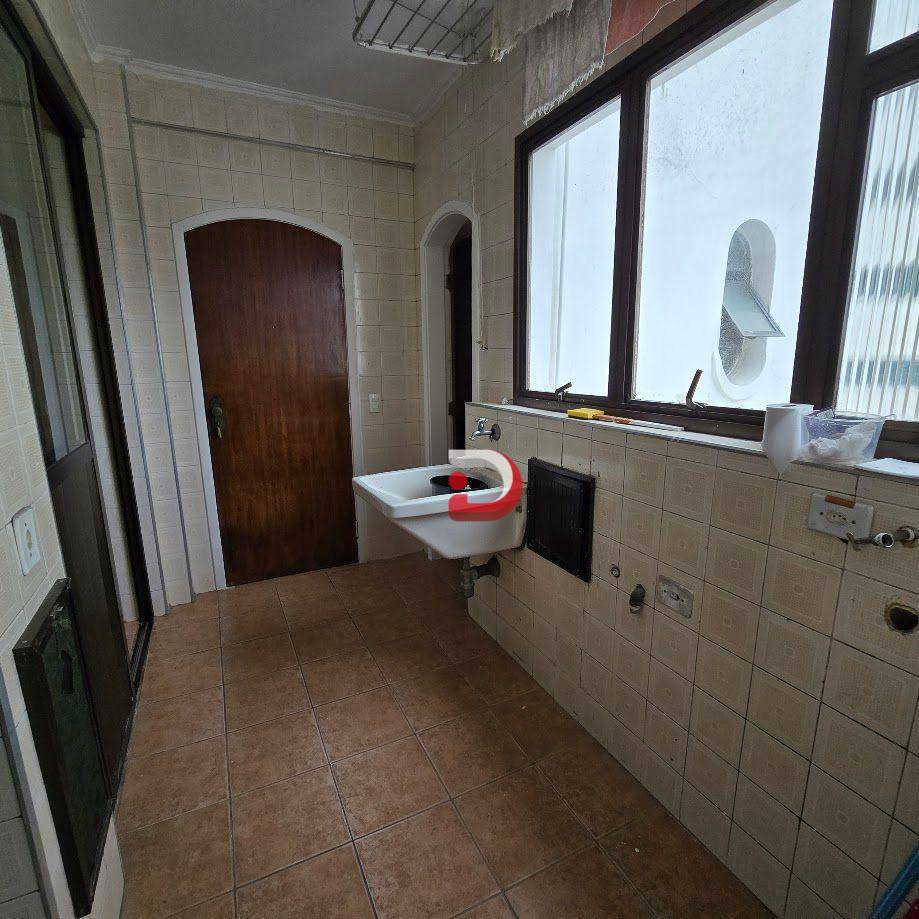 Apartamento à venda com 3 quartos, 160m² - Foto 26