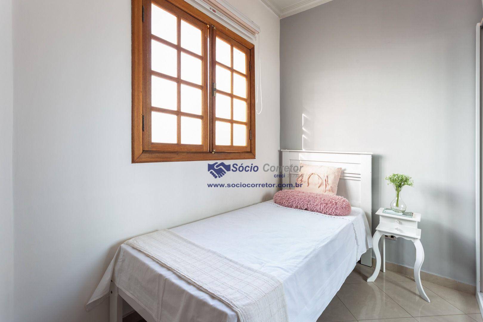 Sobrado à venda com 3 quartos, 180m² - Foto 24