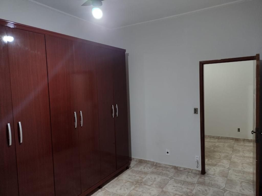 Casa à venda com 3 quartos, 225m² - Foto 26