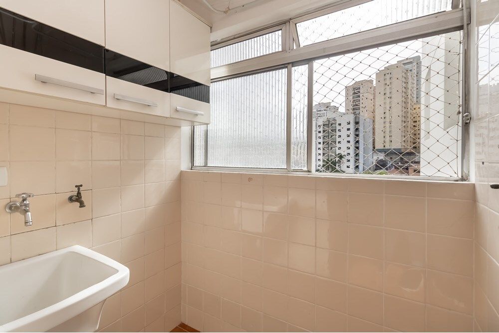 Apartamento à venda com 2 quartos, 61m² - Foto 4