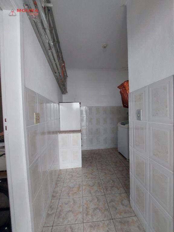 Sobrado à venda com 4 quartos, 211m² - Foto 5