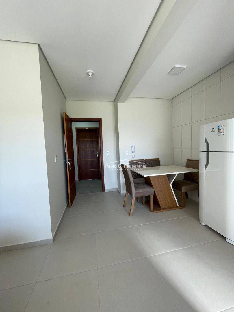 Apartamento à venda com 2 quartos, 55m² - Foto 6