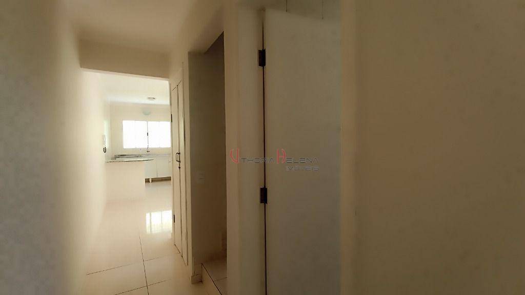 Casa para alugar com 3 quartos, 100m² - Foto 18