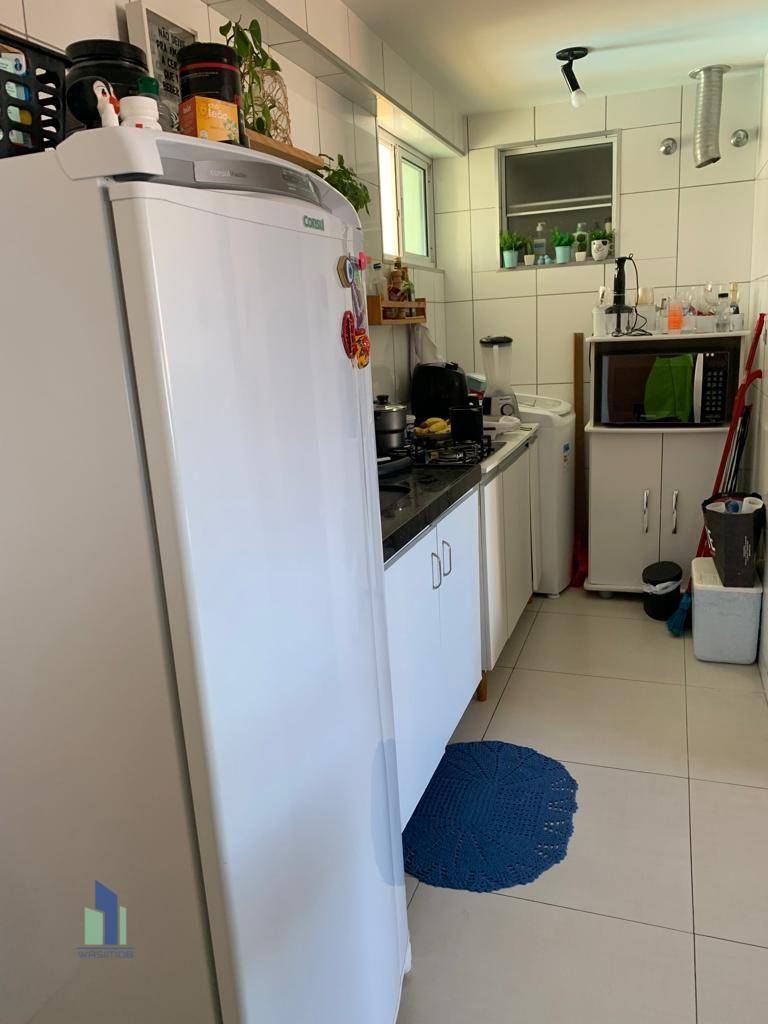 Apartamento à venda com 1 quarto, 43m² - Foto 17