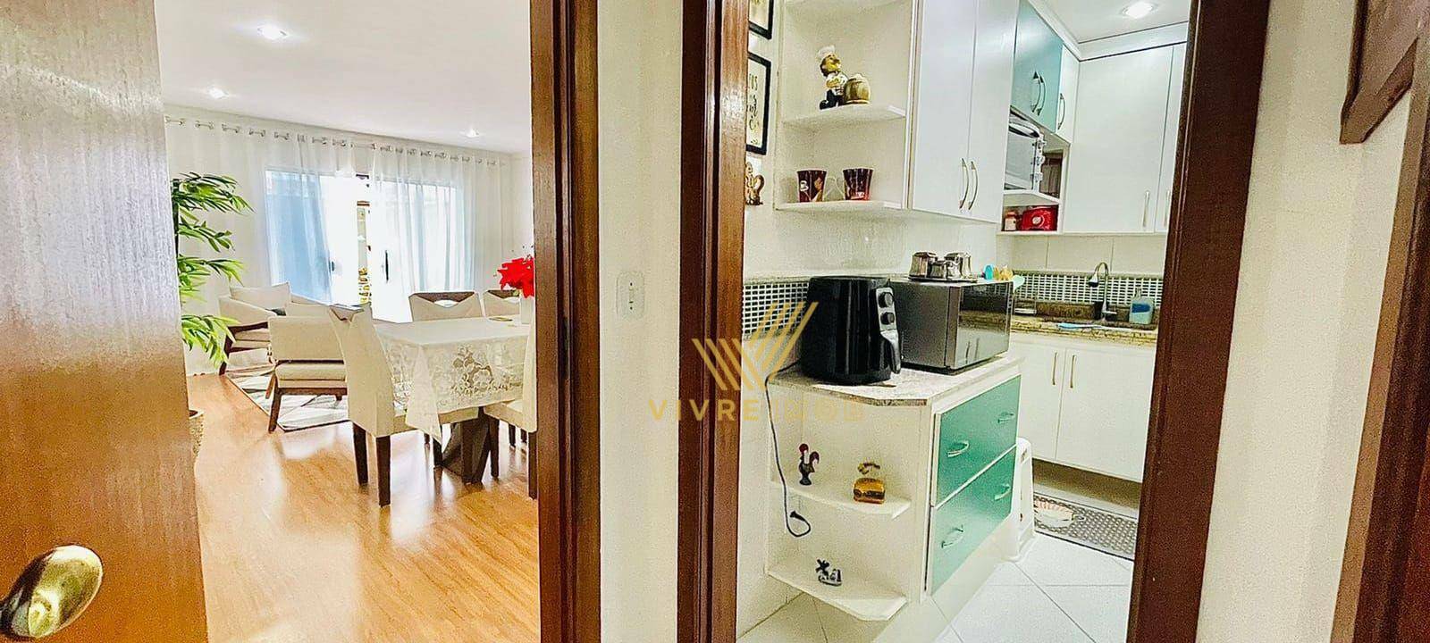 Casa à venda com 3 quartos, 150m² - Foto 4