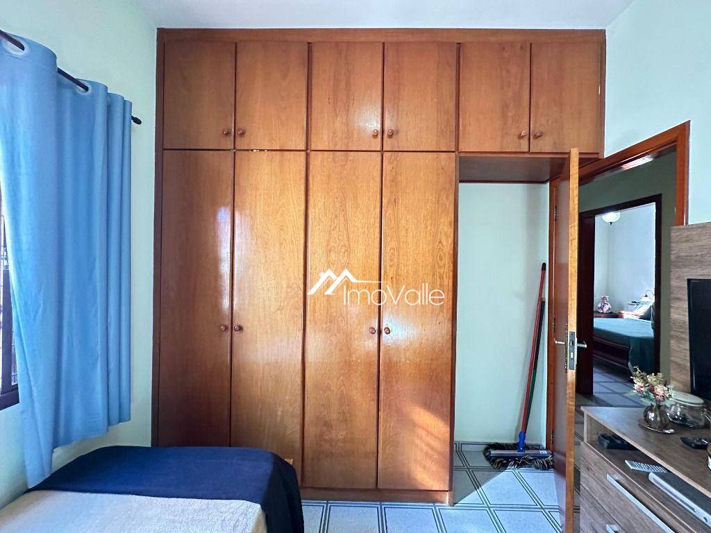 Casa à venda com 3 quartos, 200m² - Foto 19