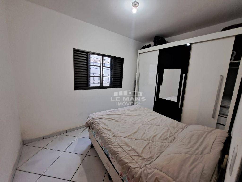 Casa à venda com 4 quartos, 150m² - Foto 5