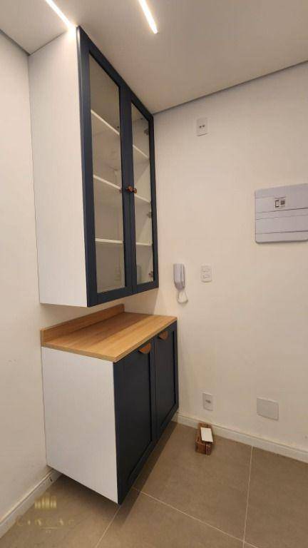 Apartamento à venda com 2 quartos, 33m² - Foto 10