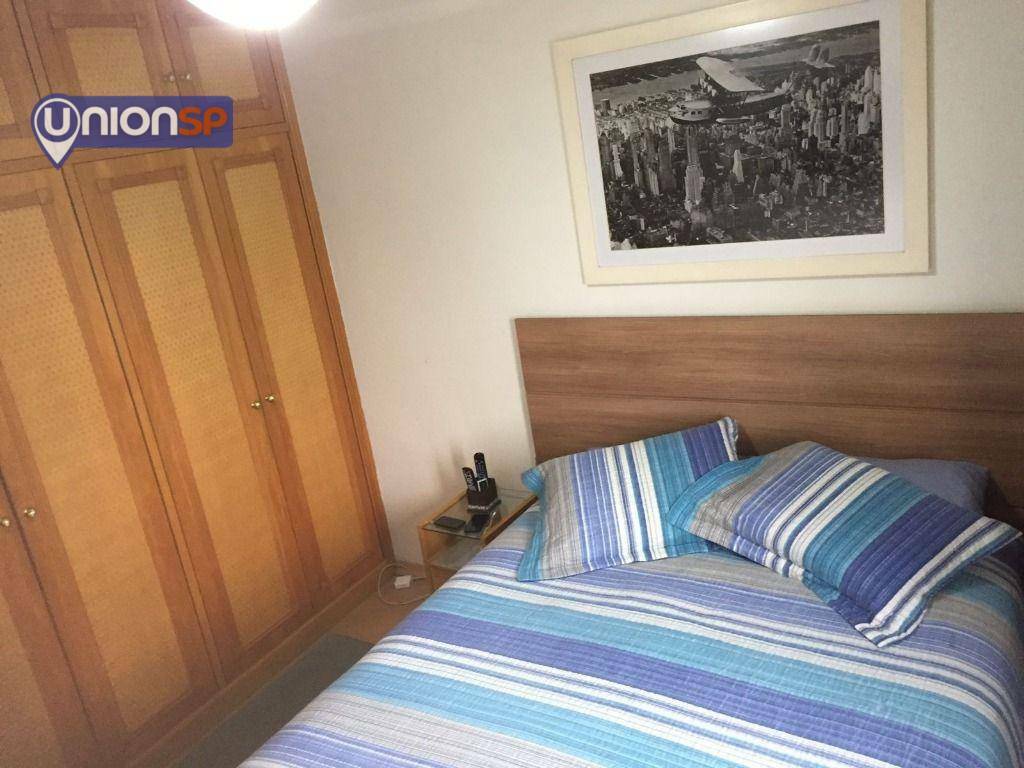 Apartamento à venda com 4 quartos, 200m² - Foto 14