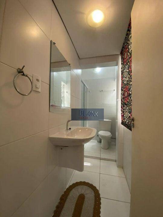 Apartamento para alugar com 1 quarto, 57m² - Foto 13