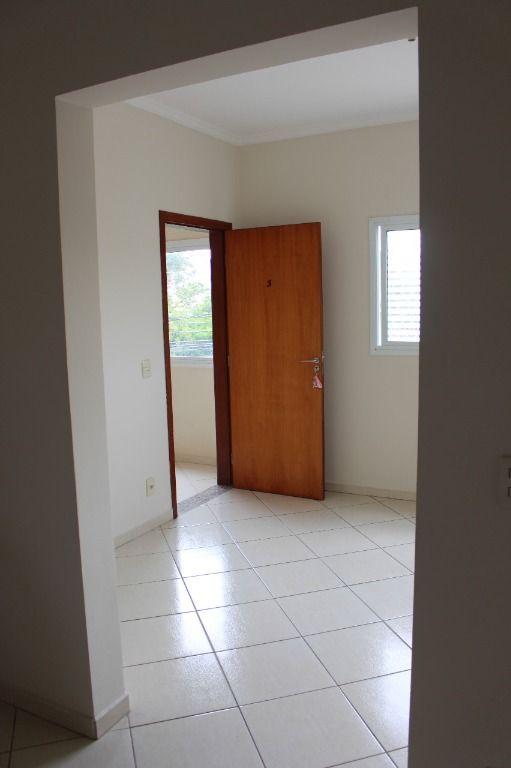 Apartamento à venda com 2 quartos, 67m² - Foto 15