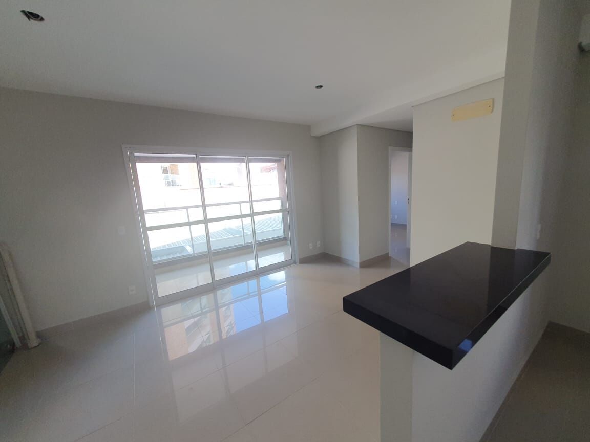 Apartamento para alugar com 2 quartos, 60m² - Foto 7