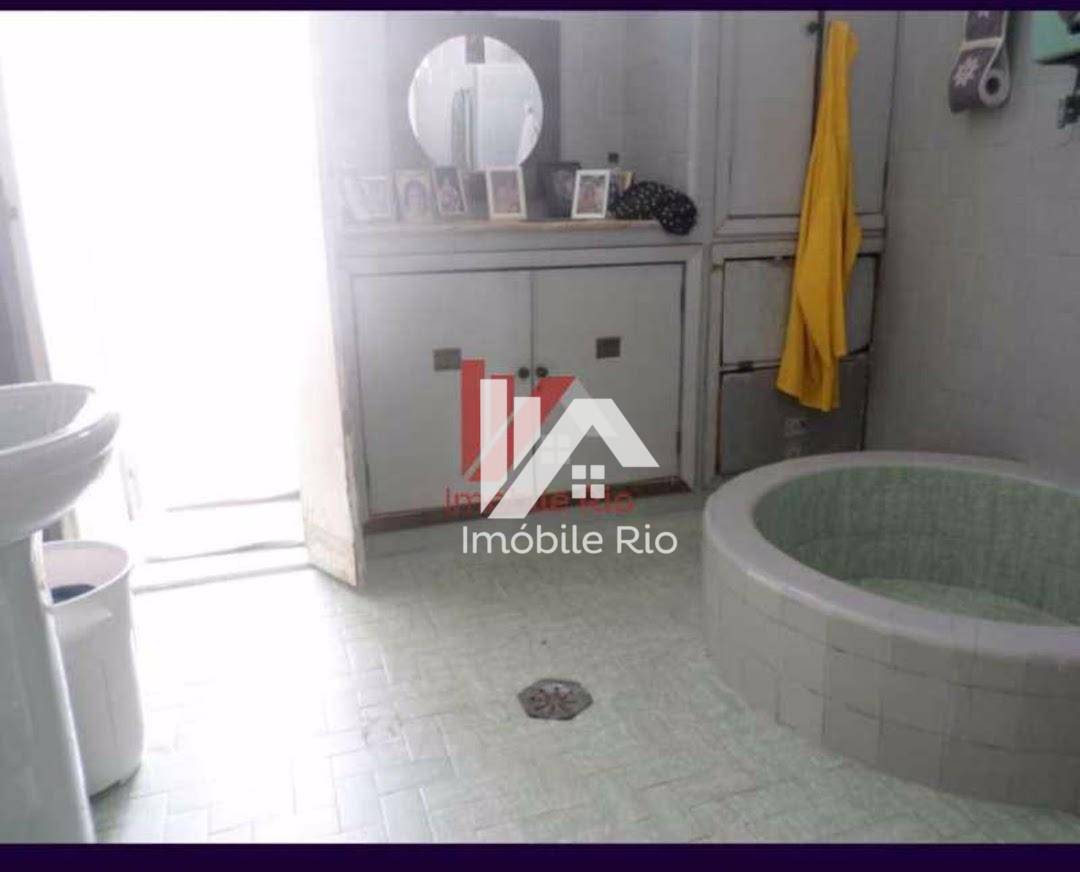Casa à venda com 3 quartos, 145m² - Foto 14