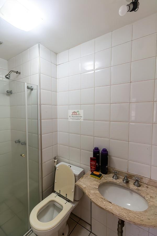 Apartamento à venda com 2 quartos, 60m² - Foto 12