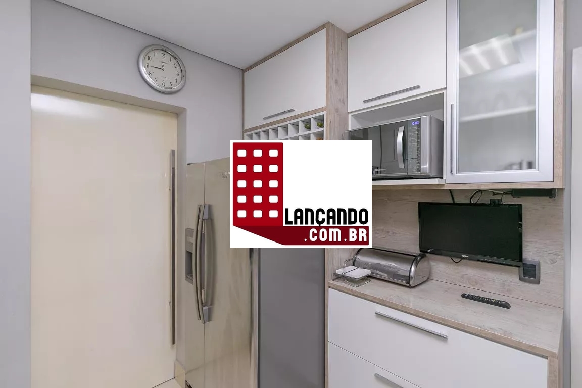 Apartamento à venda com 3 quartos, 136m² - Foto 13