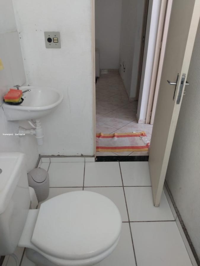 Apartamento à venda com 2 quartos, 47m² - Foto 13