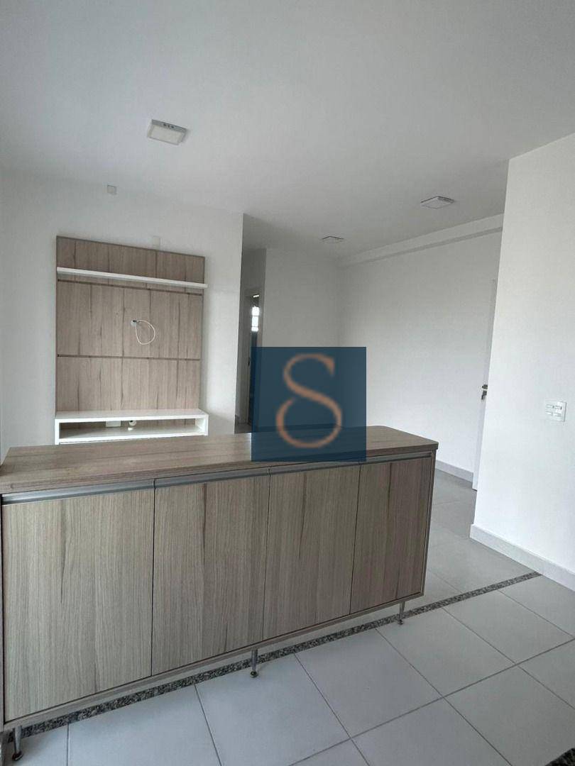 Apartamento à venda com 2 quartos, 61m² - Foto 4