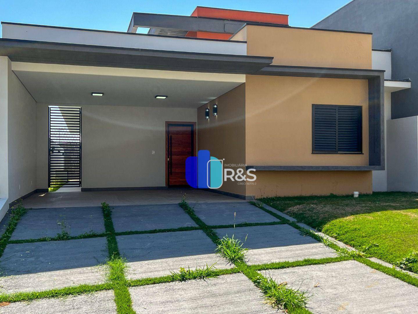 Casa de Condomínio à venda com 3 quartos, 160m² - Foto 1