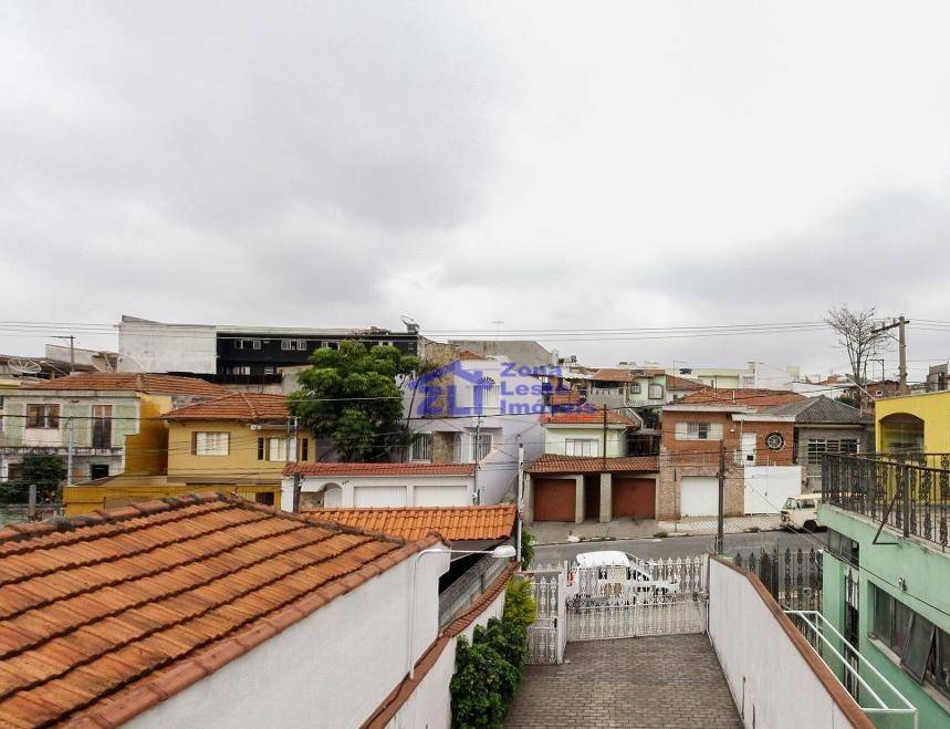 Sobrado à venda com 3 quartos, 210m² - Foto 3