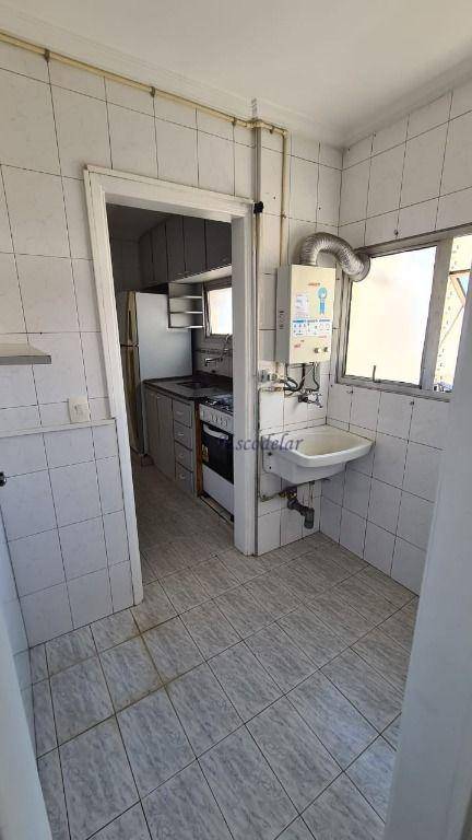 Apartamento à venda com 2 quartos, 60m² - Foto 15