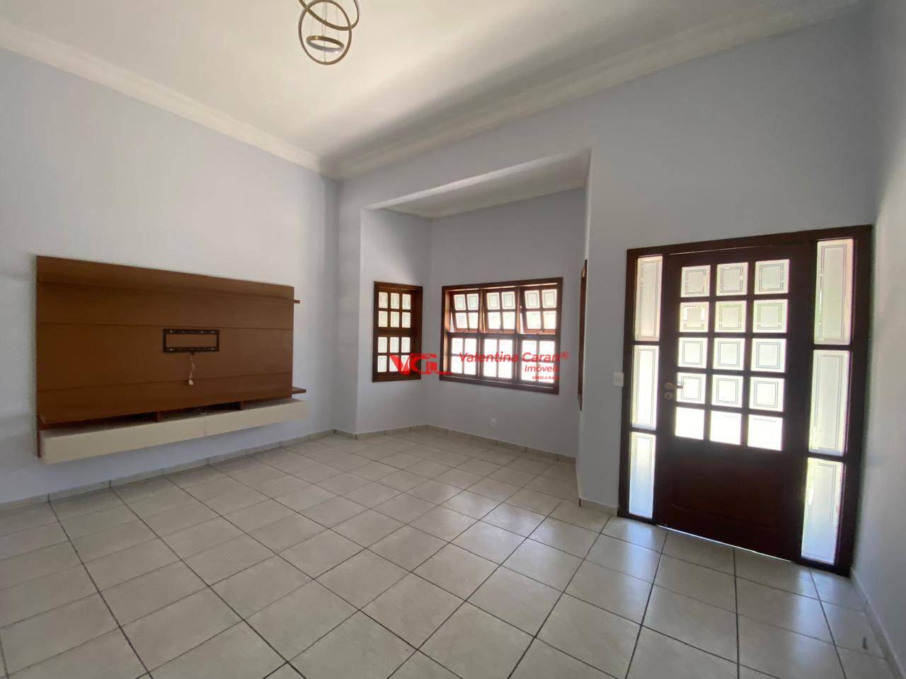 Casa para alugar com 3 quartos, 160m² - Foto 3