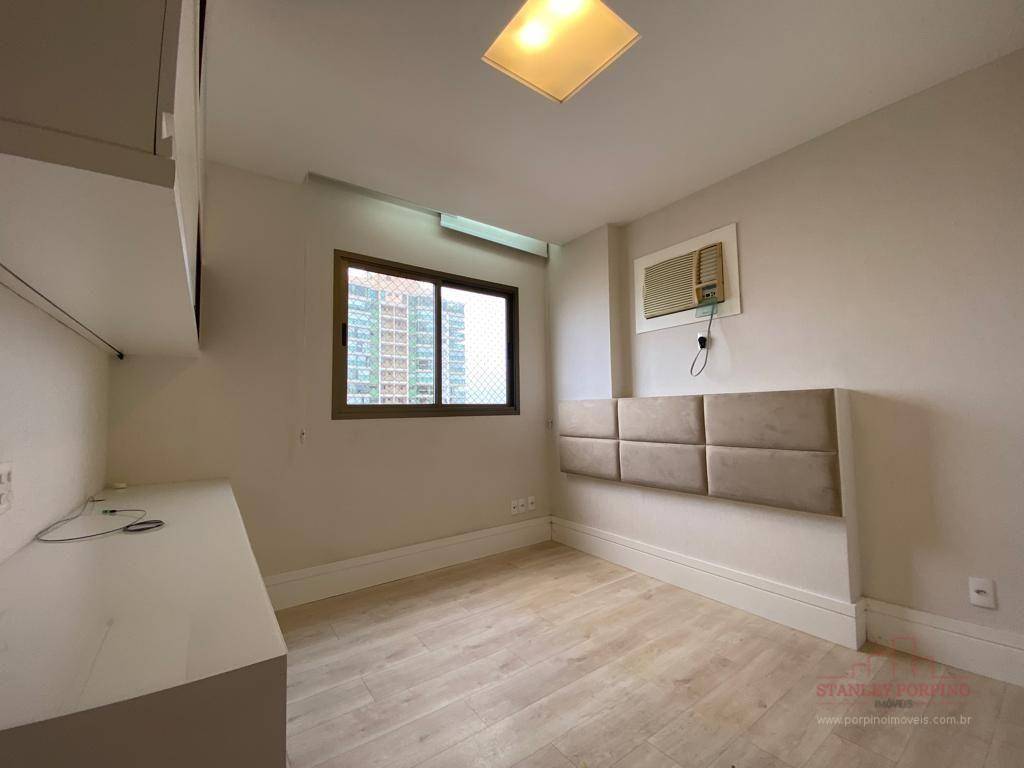 Apartamento à venda com 4 quartos, 220m² - Foto 20