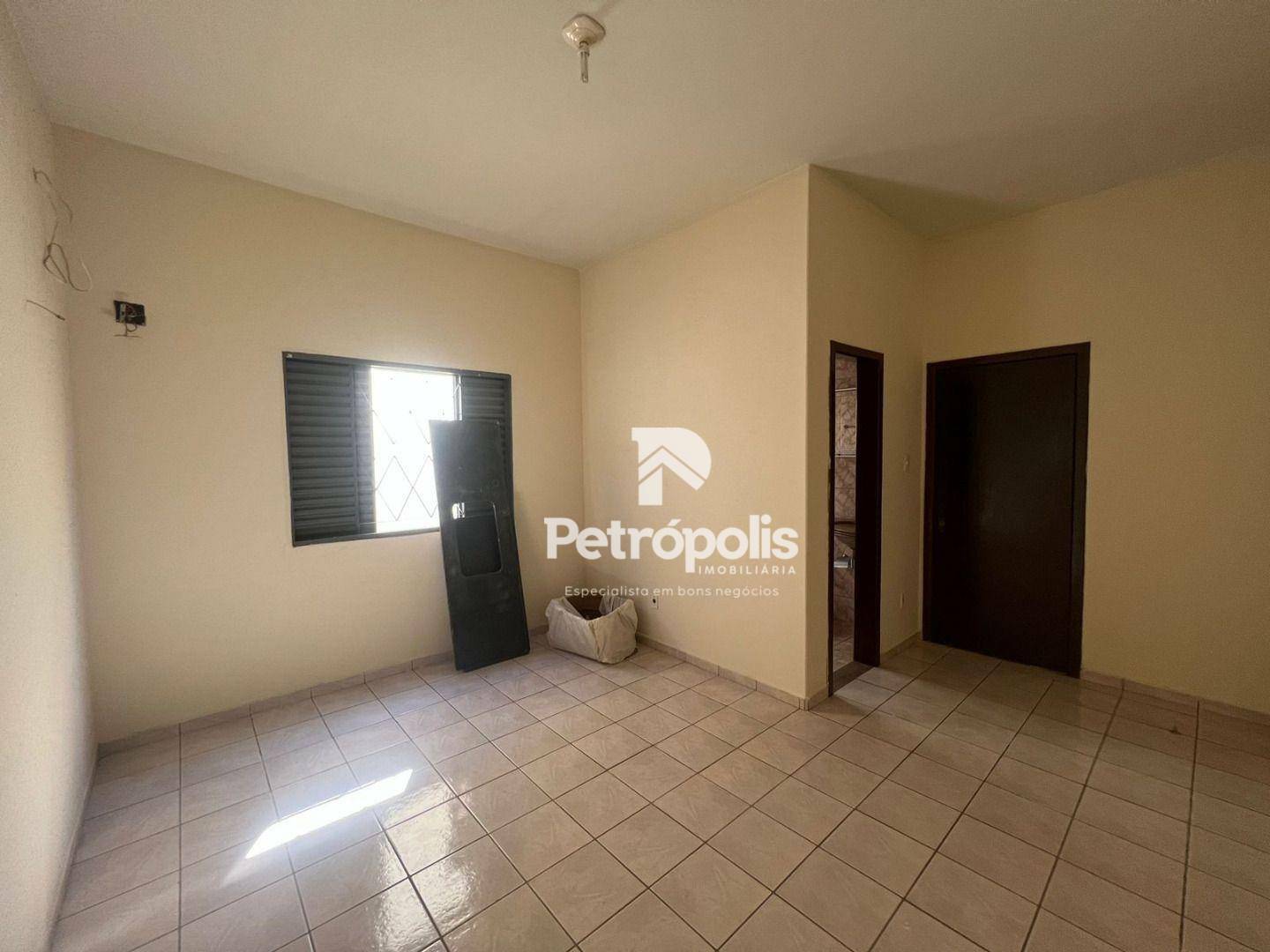 Casa à venda com 3 quartos, 166m² - Foto 9