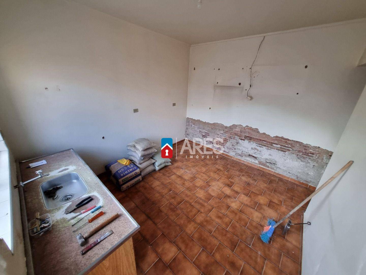 Casa à venda com 3 quartos, 116m² - Foto 18