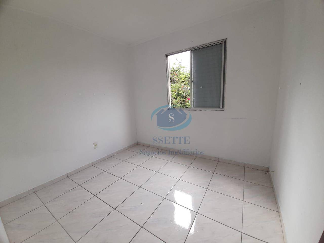 Apartamento à venda com 2 quartos, 49m² - Foto 3