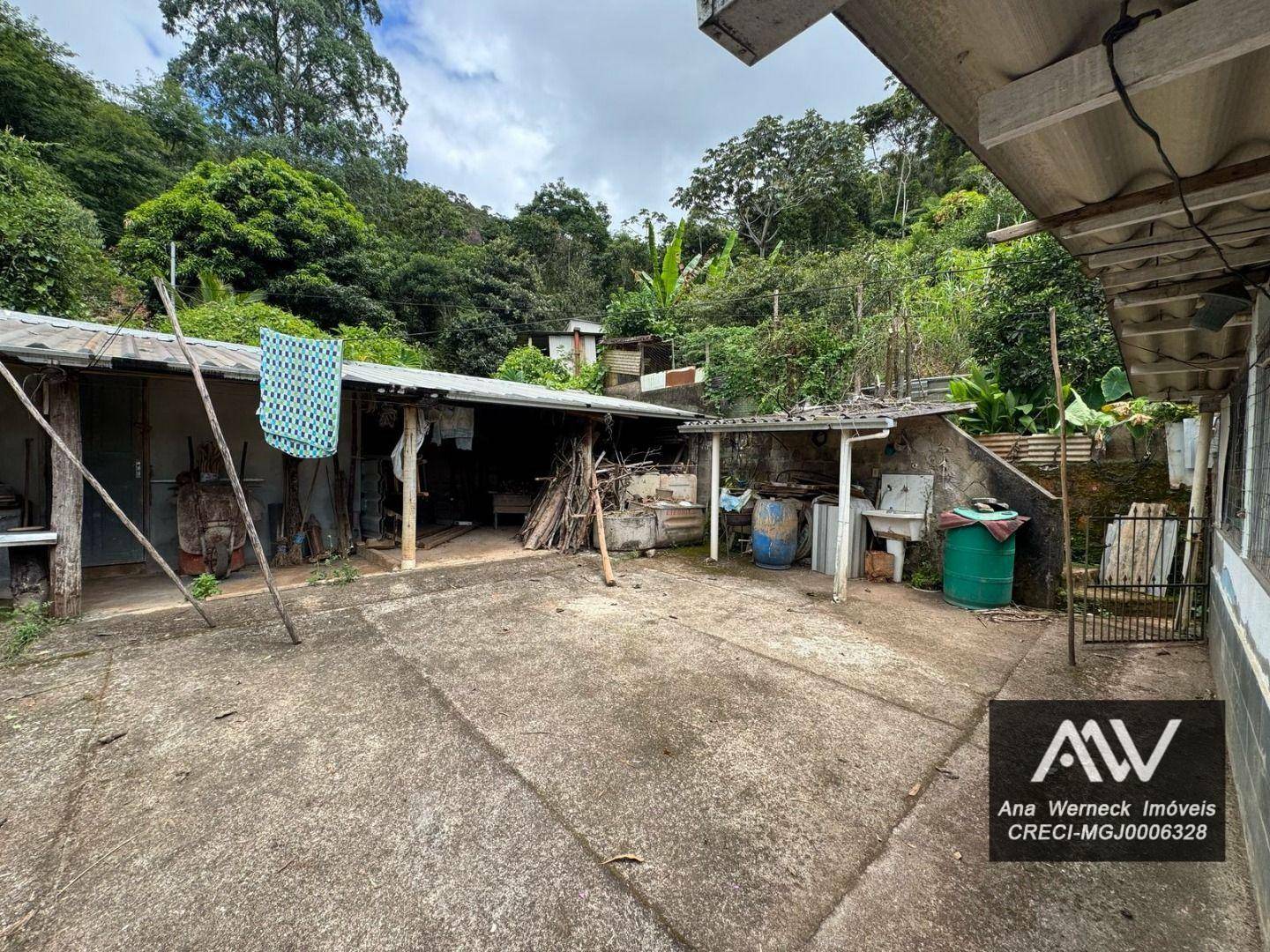 Chácara à venda com 2 quartos, 75m² - Foto 2