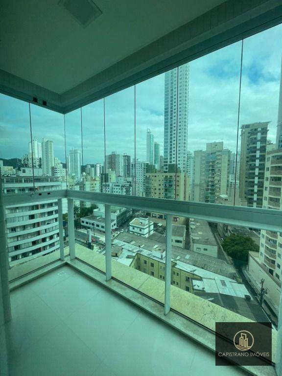 Apartamento à venda com 3 quartos, 161m² - Foto 1