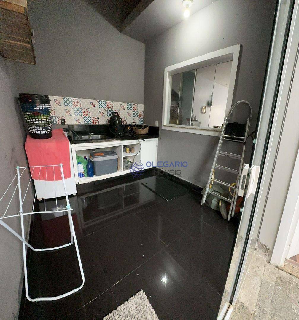 Sobrado à venda com 3 quartos, 100m² - Foto 12