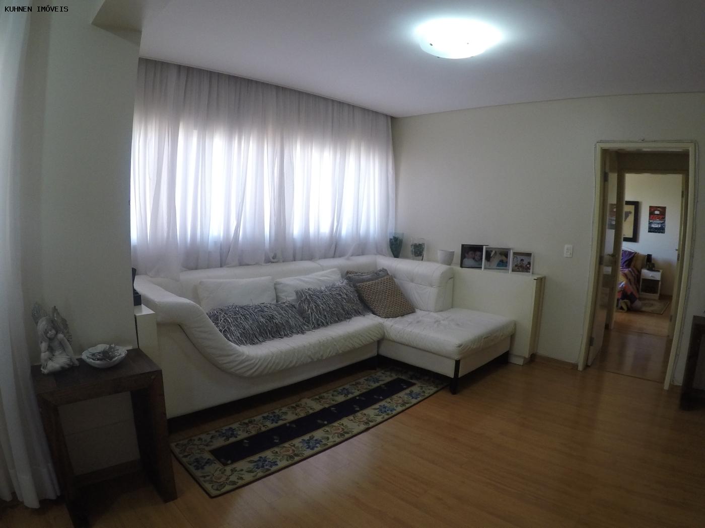 Apartamento à venda com 3 quartos, 260m² - Foto 13