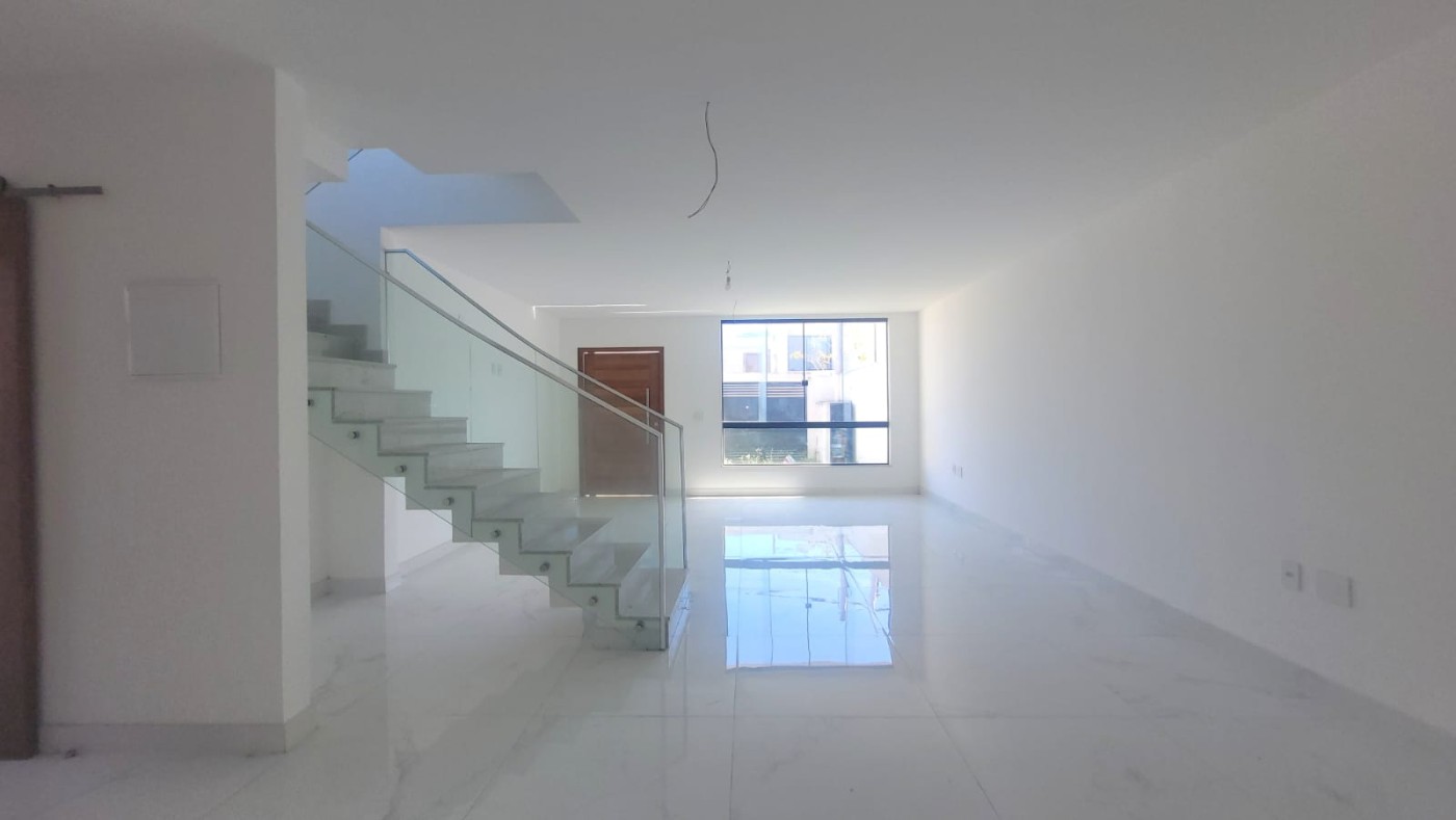 Casa de Condomínio à venda com 4 quartos, 245m² - Foto 11
