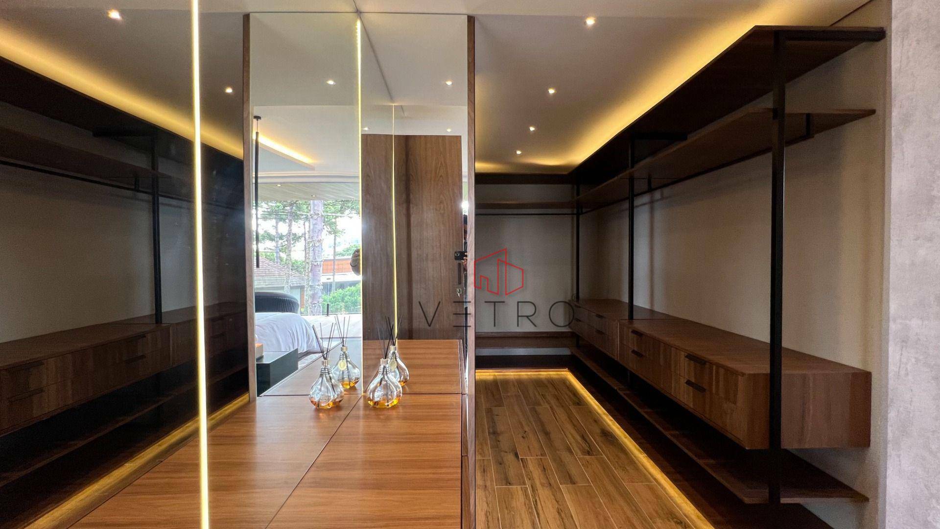 Casa de Condomínio à venda com 4 quartos, 559m² - Foto 35