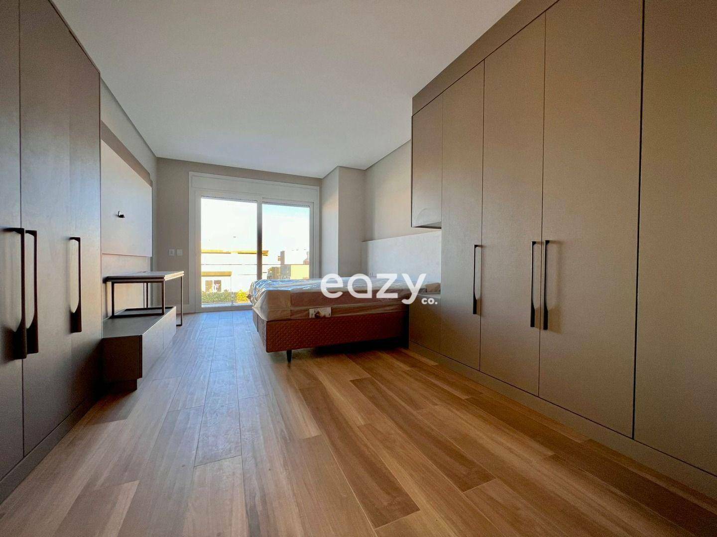 Sobrado à venda com 4 quartos, 276m² - Foto 14