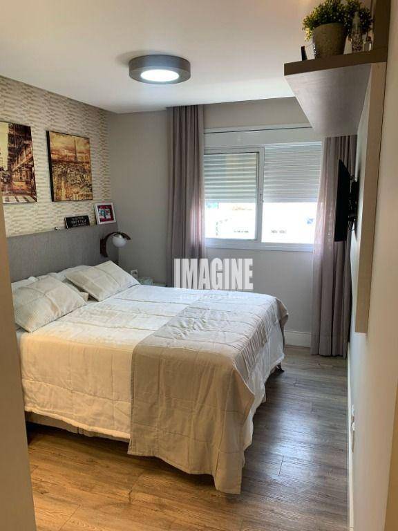 Apartamento à venda com 2 quartos, 83m² - Foto 4