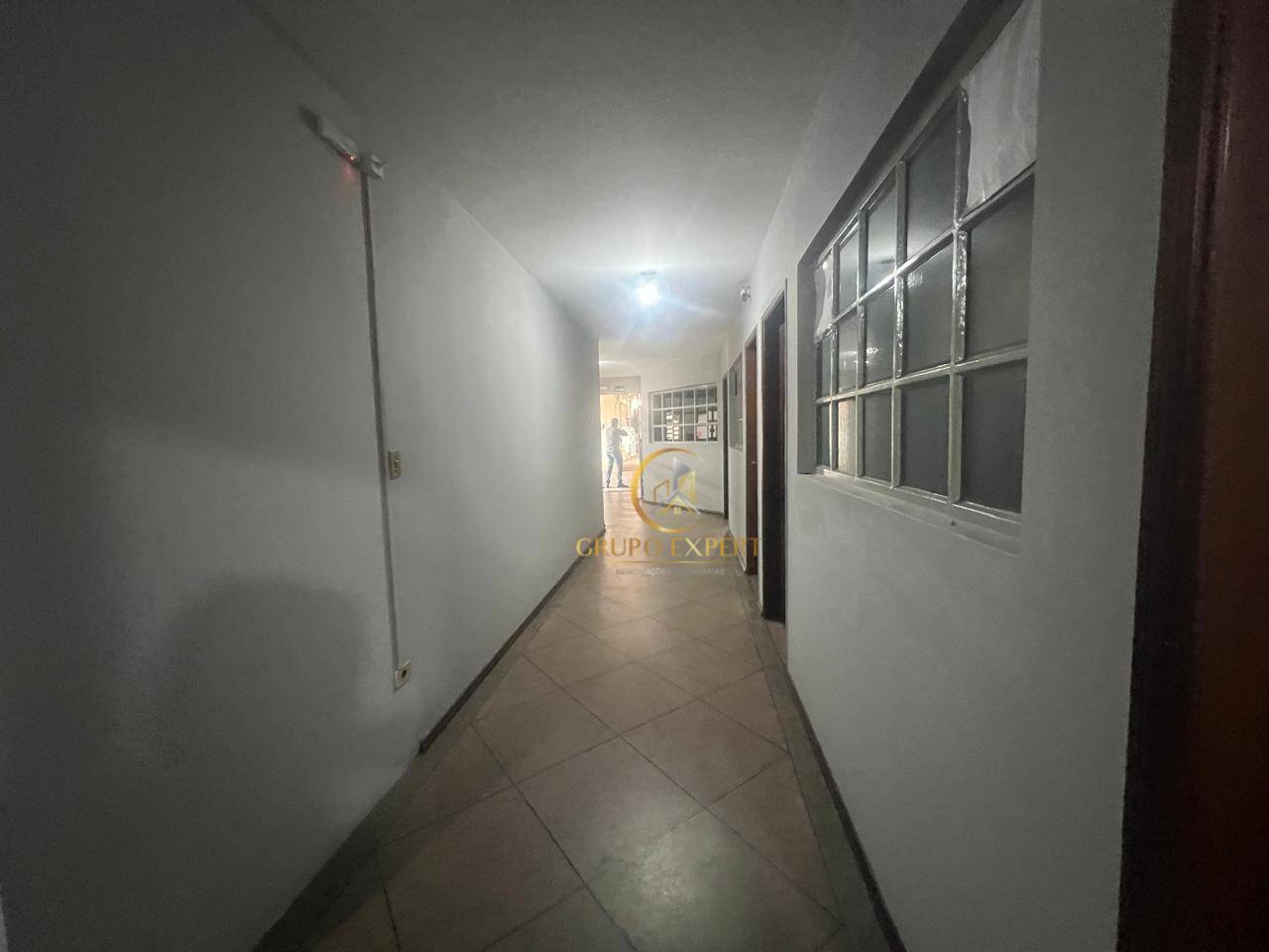 Prédio Inteiro para alugar, 600m² - Foto 17