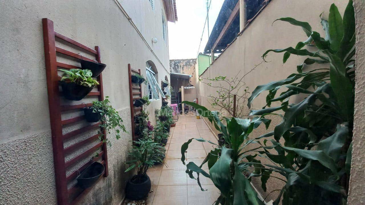 Casa à venda com 3 quartos, 153m² - Foto 25