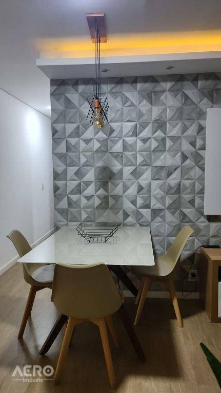 Apartamento à venda com 2 quartos, 60m² - Foto 5