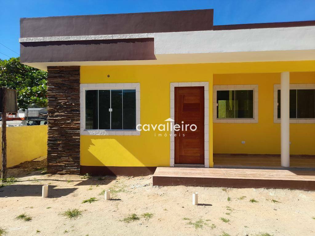 Casa à venda com 2 quartos, 60m² - Foto 2