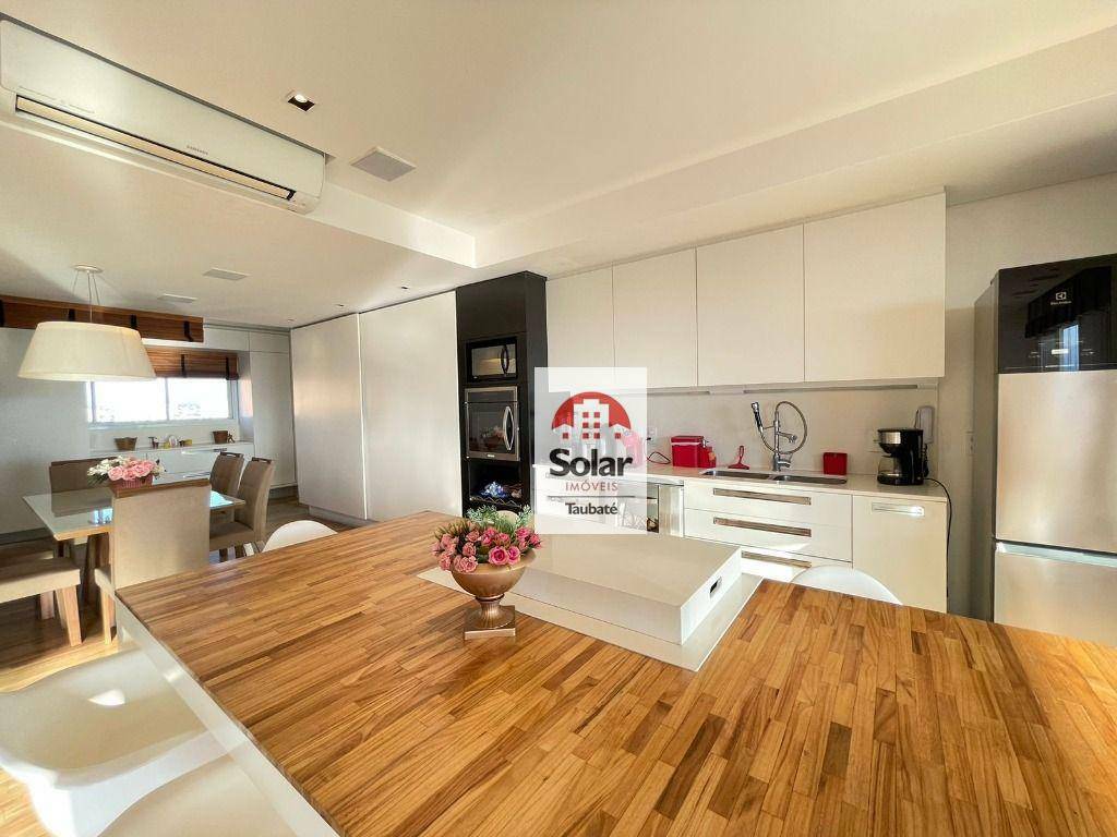 Apartamento à venda com 4 quartos, 235m² - Foto 6