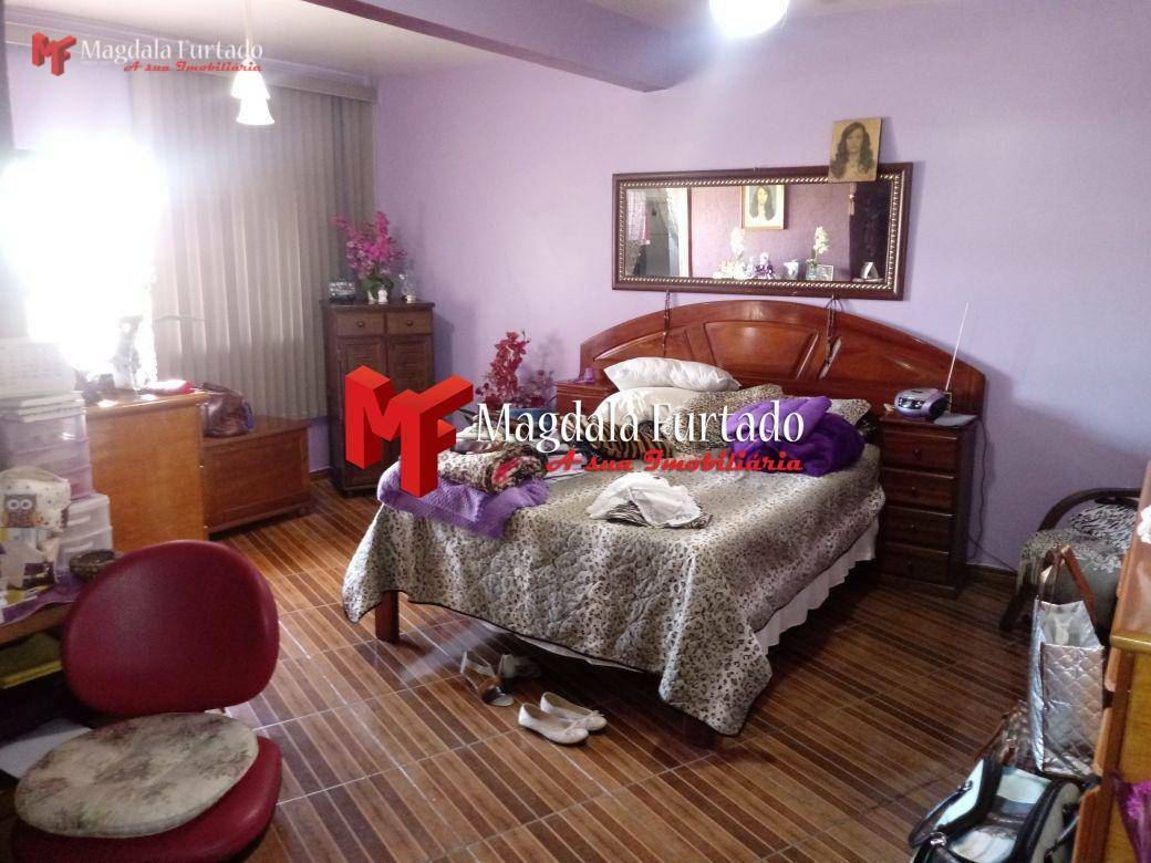 Casa à venda com 4 quartos, 170m² - Foto 10