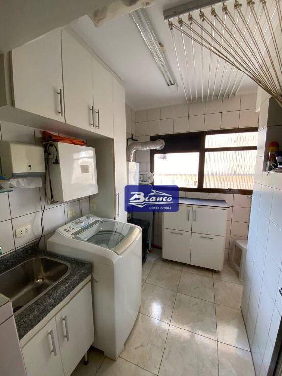 Apartamento à venda com 3 quartos, 149m² - Foto 9