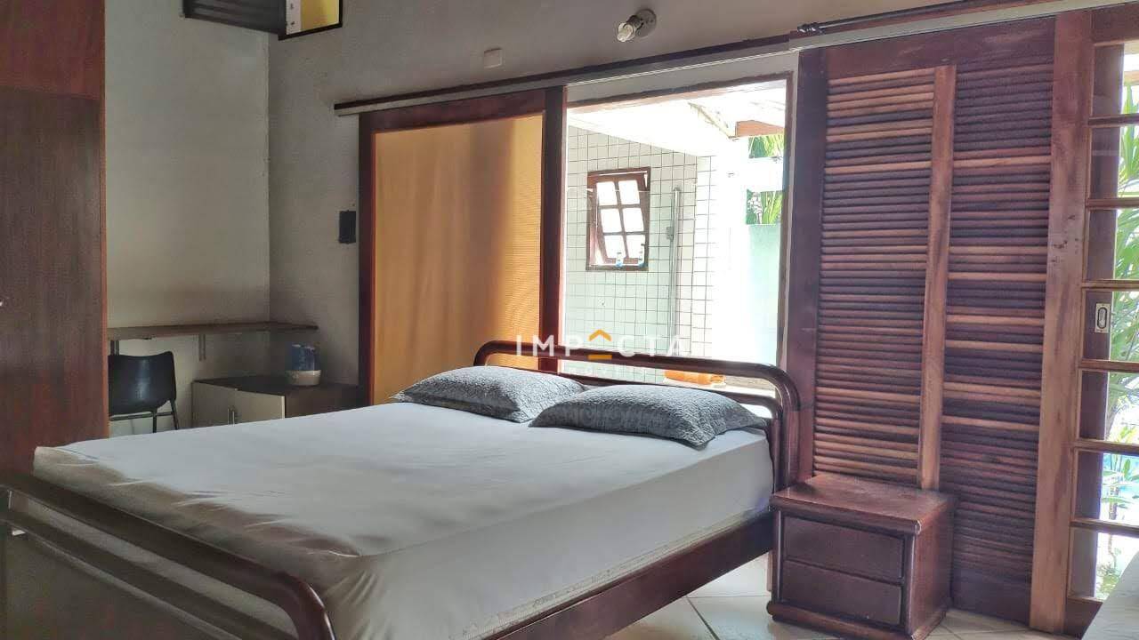 Casa à venda com 2 quartos, 320m² - Foto 17