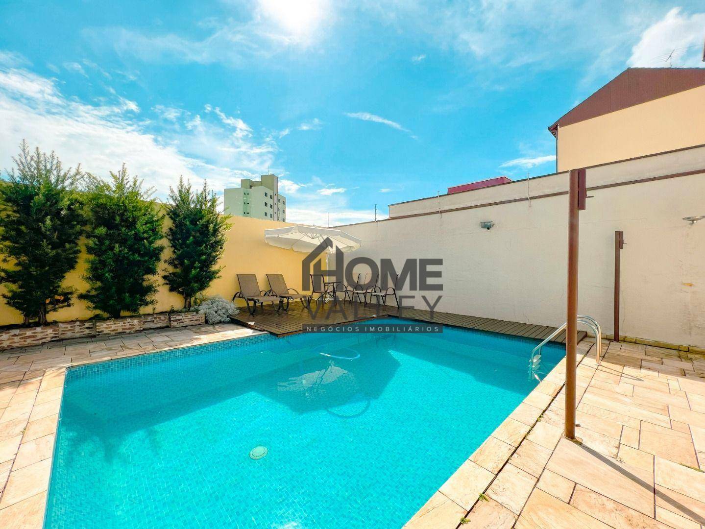 Casa à venda com 3 quartos, 351m² - Foto 5