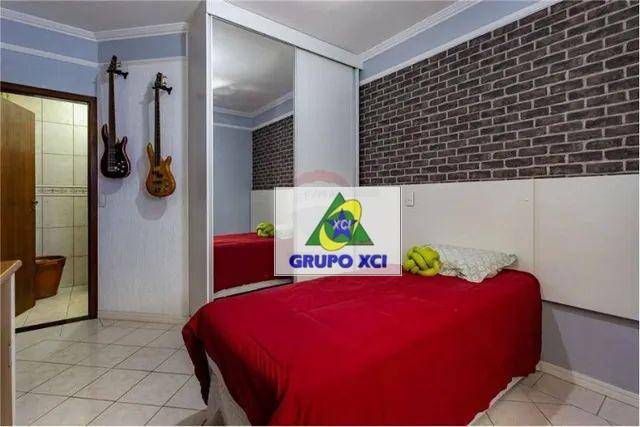 Casa de Condomínio à venda com 3 quartos, 304m² - Foto 5