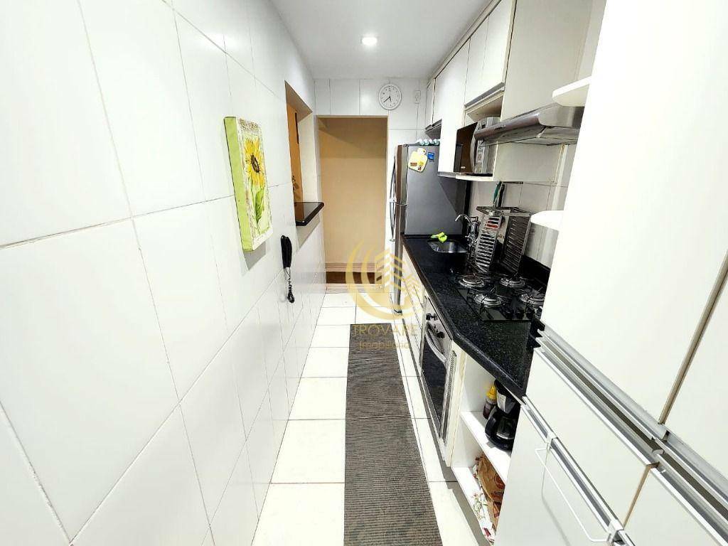 Apartamento à venda com 3 quartos, 147m² - Foto 6