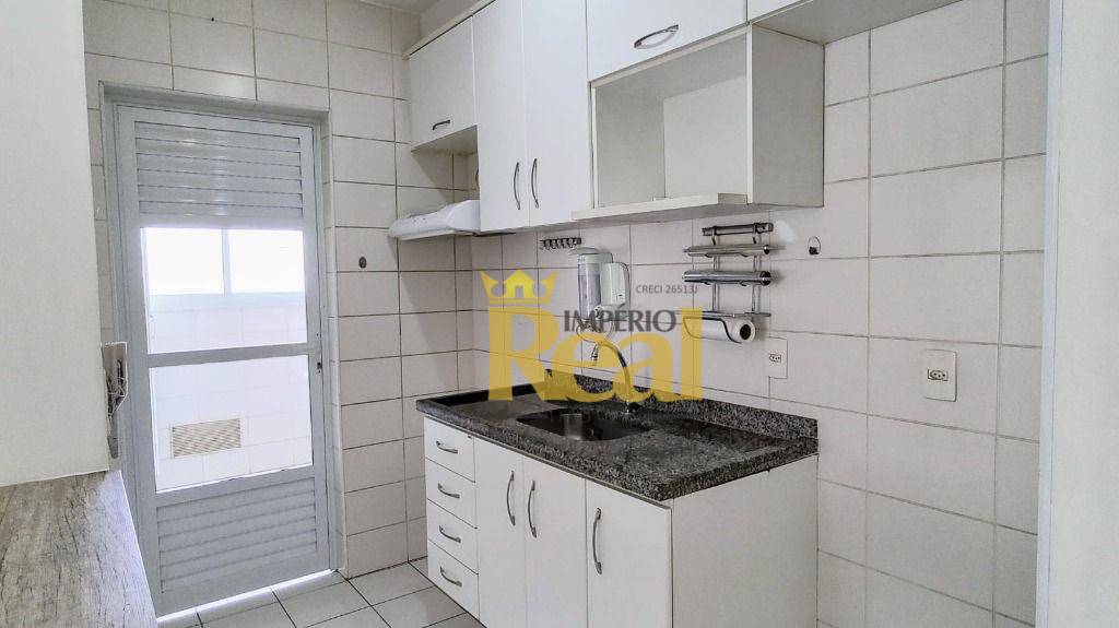 Apartamento para alugar com 2 quartos, 60m² - Foto 2