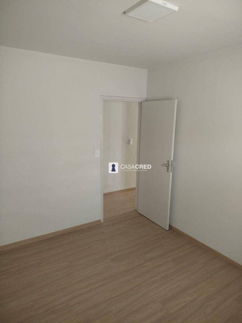 Apartamento à venda com 3 quartos, 75m² - Foto 6